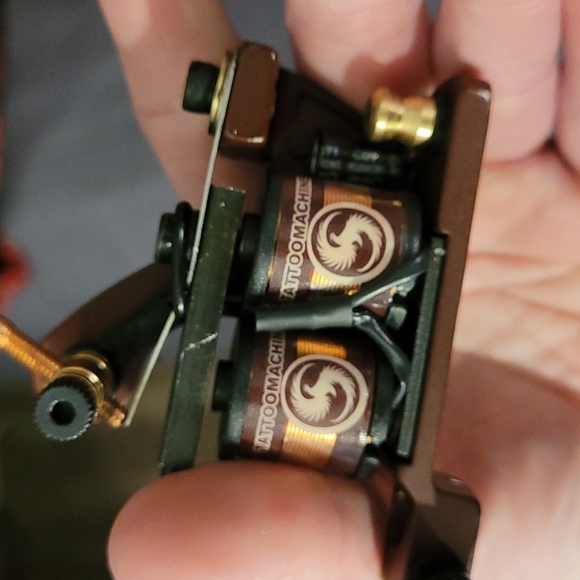 #41) Tattoo Guns - Picture 4 of 10